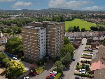 2 bedroom flat for sale