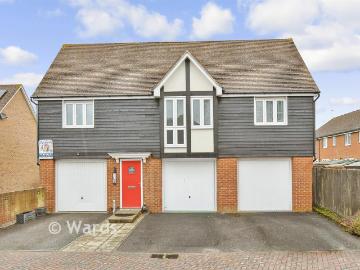 2 bedroom flat for sale