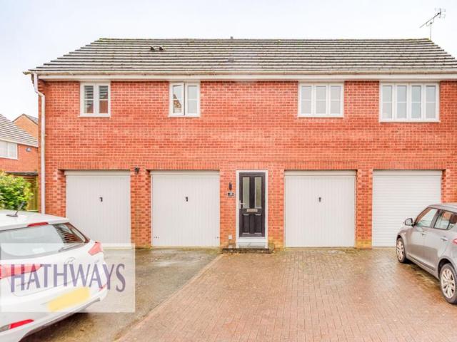 2 bedroom coach house for sale