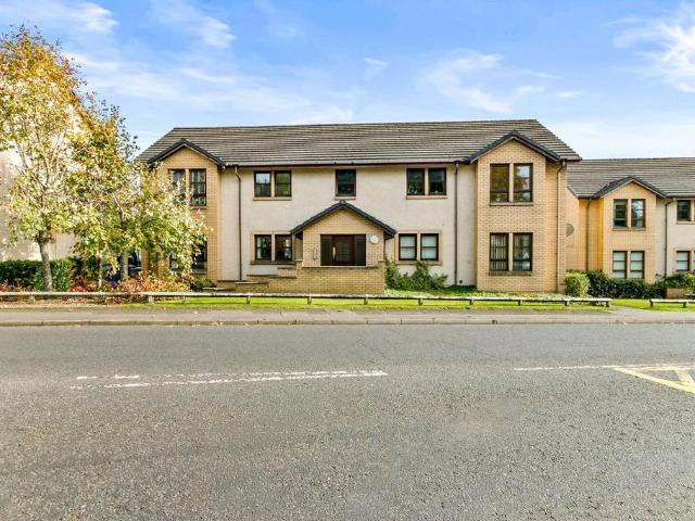 2 bedroom flat for sale