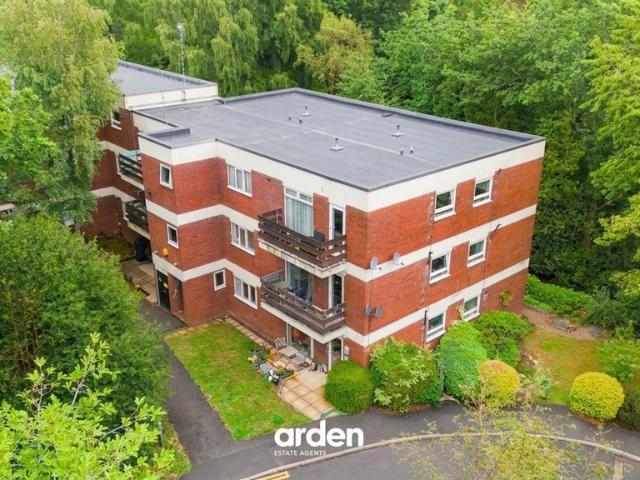 2 bedroom flat for sale