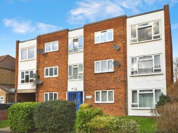 2 bedroom flat for sale