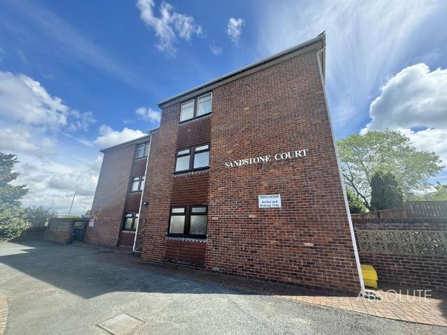 2 bedroom flat for sale