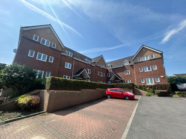 2 bedroom flat for sale