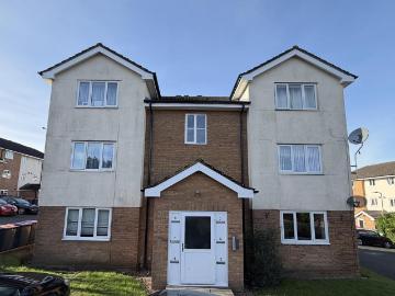 2 bedroom flat for sale