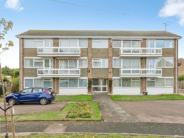 2 bedroom flat for sale