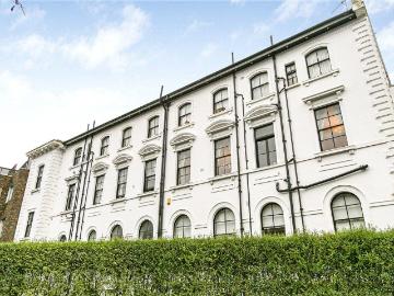 Flat for sale in Swiss Cottage - Equipped kitchen