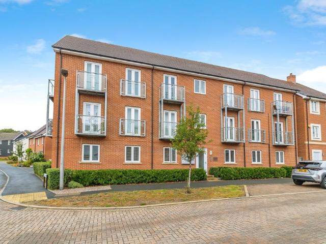 2 bedroom flat for sale