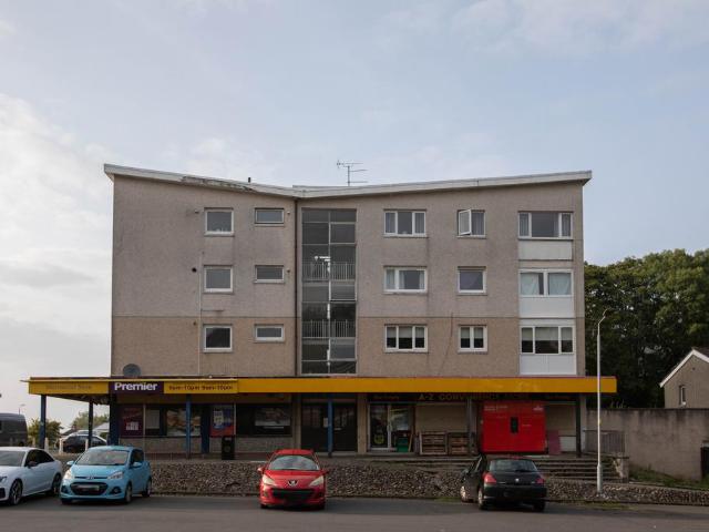 2 bedroom flat for sale