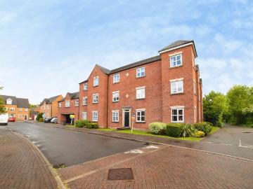 2 bedroom flat for sale