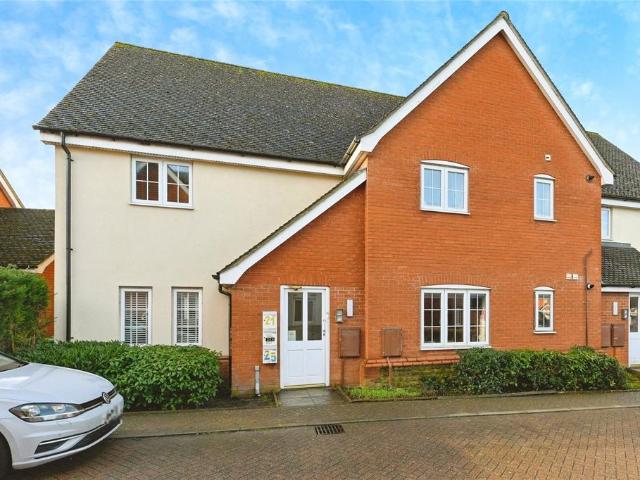 2 bedroom flat for sale