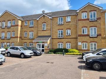 2 bedroom flat for sale