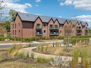 2 bedroom flat for sale