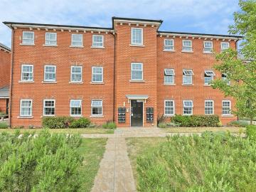 2 bedroom flat for sale