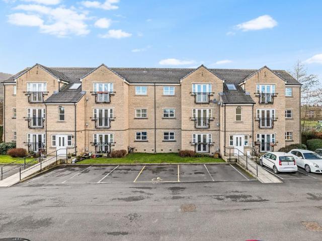 2 bedroom flat for sale