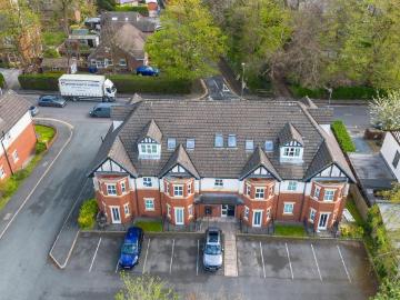 2 bedroom flat for sale