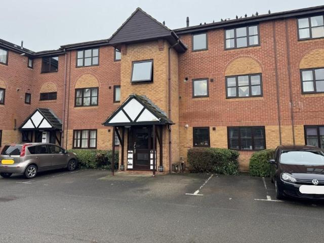 2 bedroom flat for sale