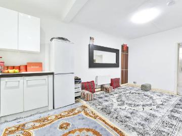 Flat for sale in South Hampstead