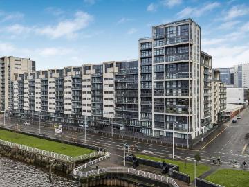 Glasgow, Glasgow and Clyde Valley - Equipped kitchen