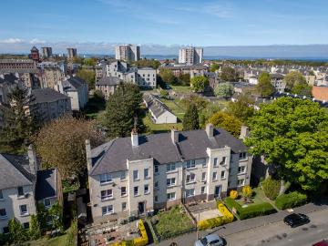 Flat for sale in Upper Grove Place EH3 Edinburgh - Garden