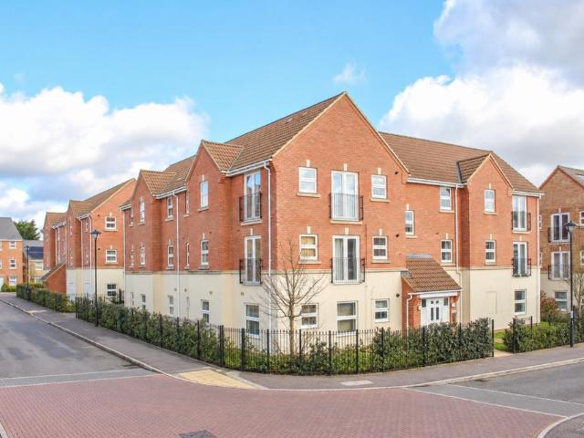2 bedroom flat for sale