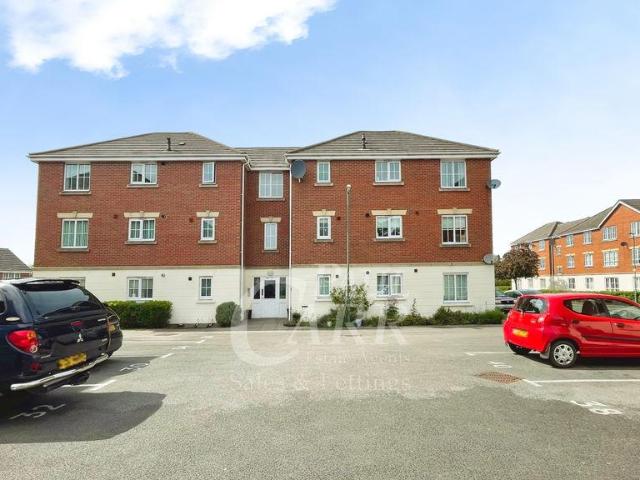 2 bedroom flat for sale
