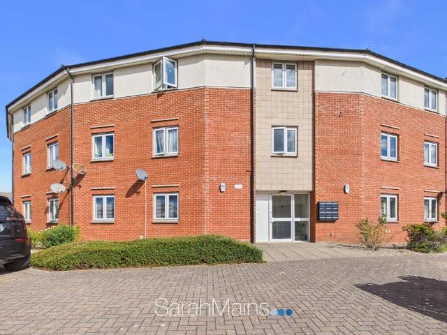 2 bedroom flat for sale