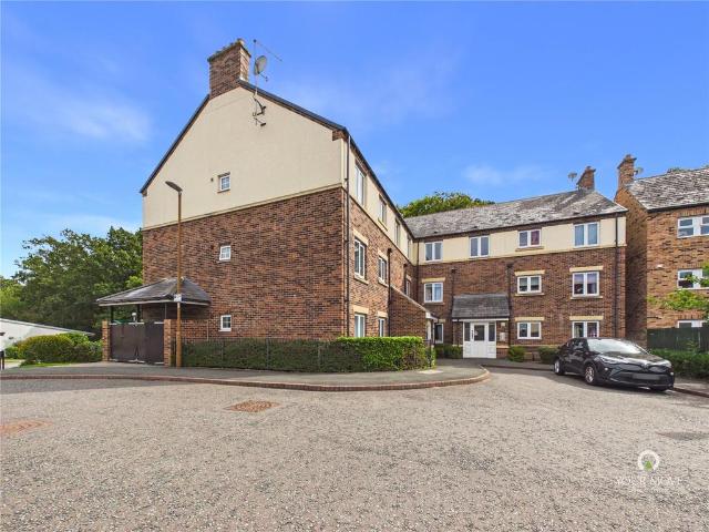 2 bedroom flat for sale