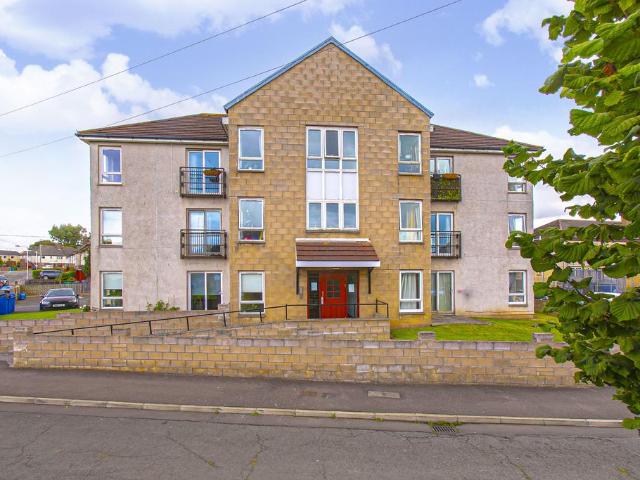 2 bedroom flat for sale