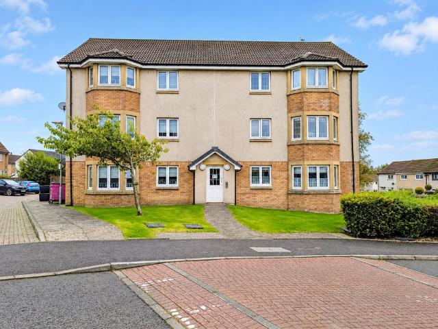 2 bedroom flat for sale