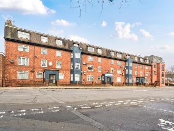 2 bedroom flat for sale