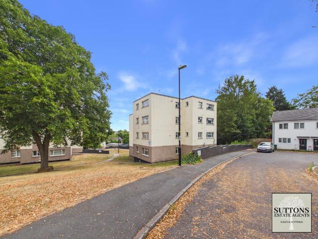 2 bedroom flat for sale