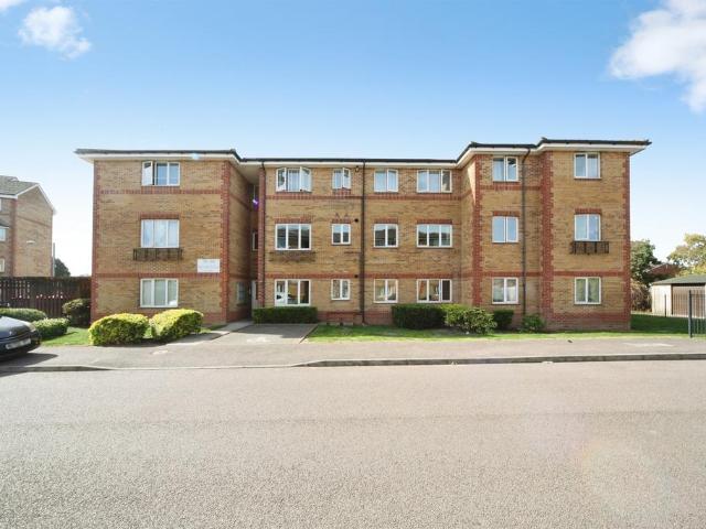 2 bedroom flat for sale