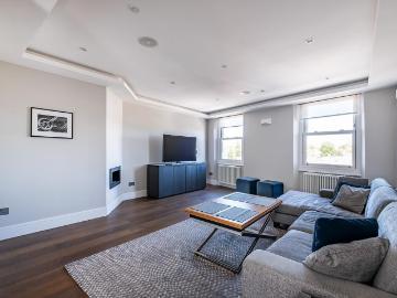Royal Borough of Kensington, W9, Little Venice, London, Greater London