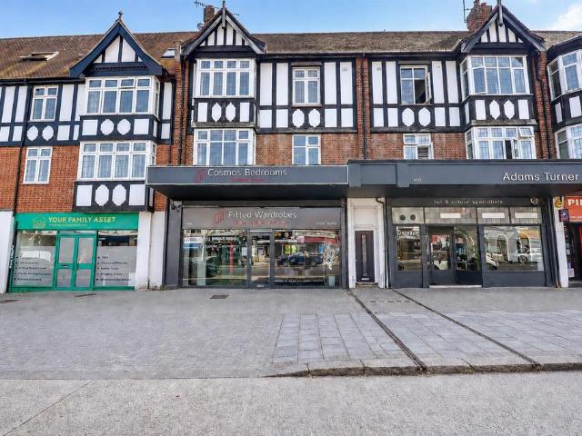 2 bedroom flat for sale