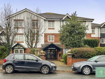 2 bedroom flat for sale