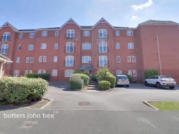 2 bedroom flat for sale