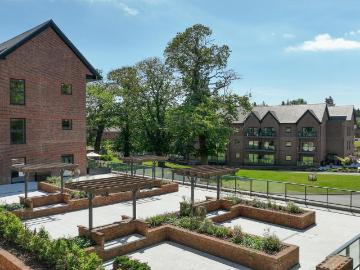 2 bedroom flat for sale