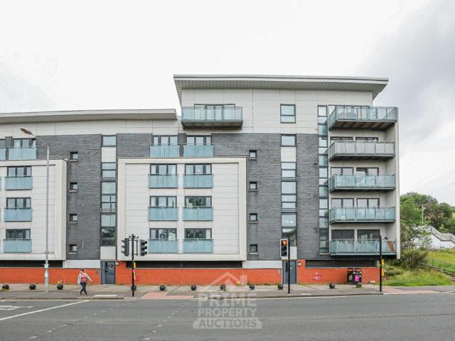 2 bedroom flat for sale