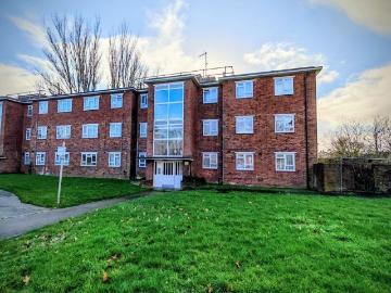 2 bedroom flat for sale