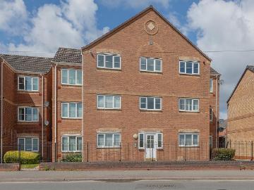 2 bedroom flat for sale