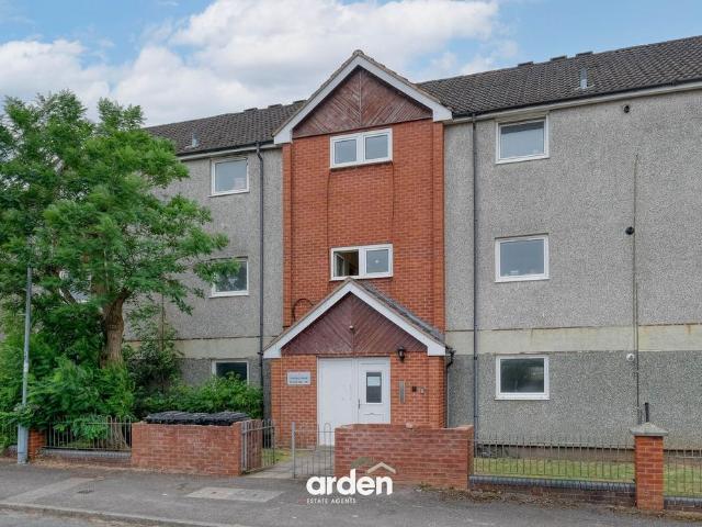 2 bedroom flat for sale