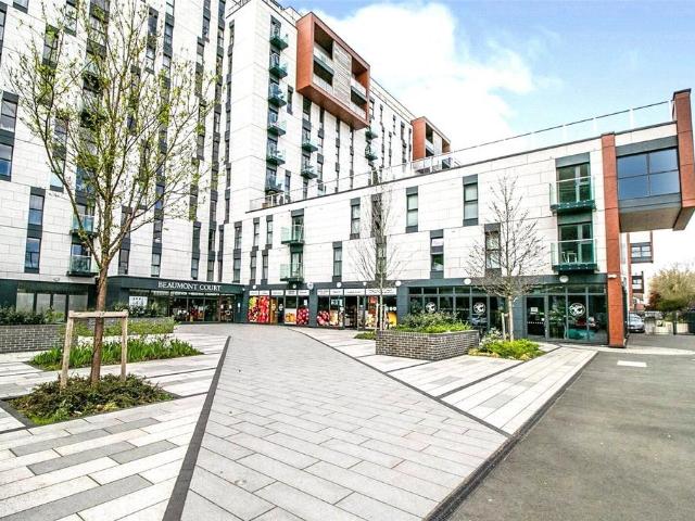 2 bedroom flat for sale