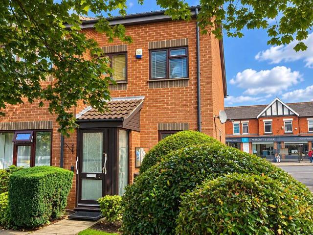 2 bedroom flat for sale