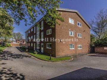 2 bedroom flat for sale