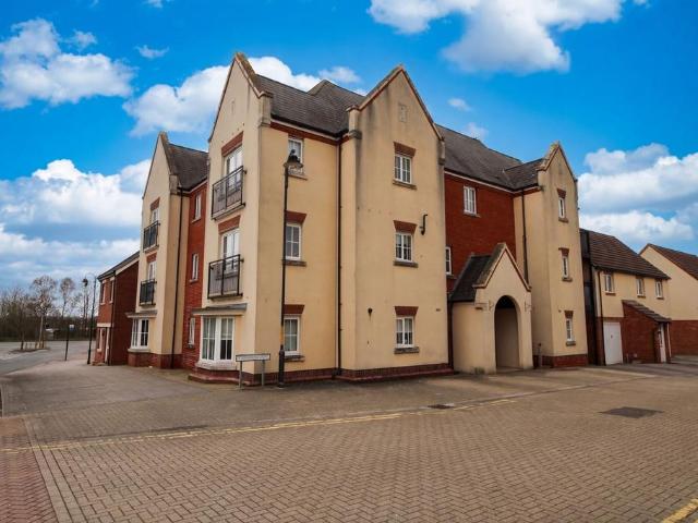 2 bedroom flat for sale