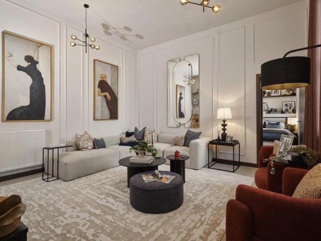 2 bedroom flat for sale