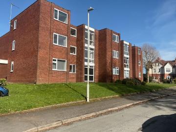 Stourbridge, West Midlands, Midlands - Garden