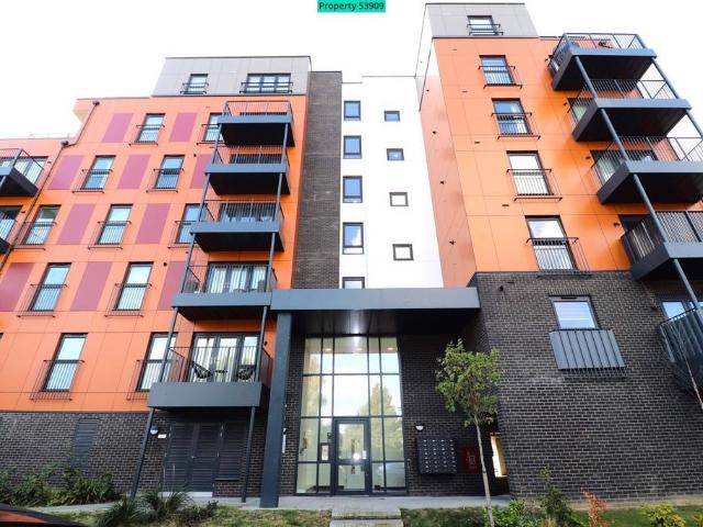 2 bedroom flat for sale