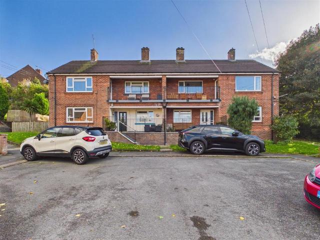 2 bedroom flat for sale